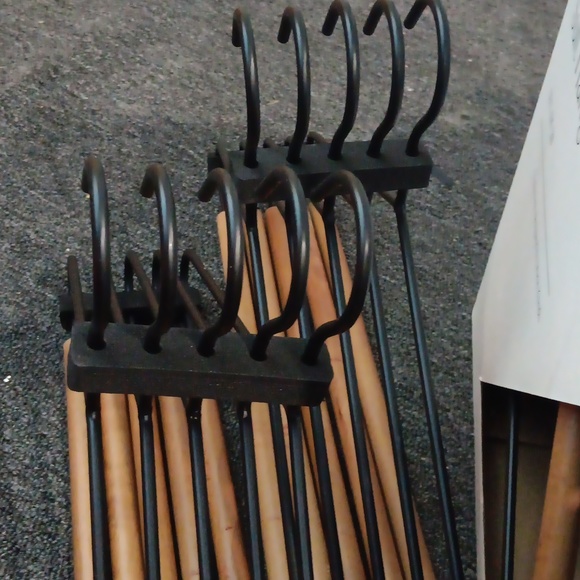 Konmari Serene Matte Suit Hangers - Picture 4 of 5